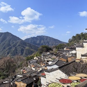 想和你虚度所有无聊的黄昏