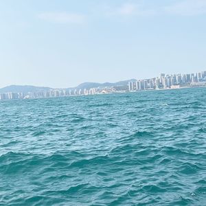 姑娘别哭泣