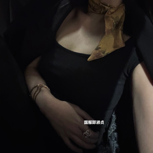 凤凰花开的路口