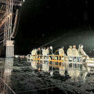 Us, again中文填词