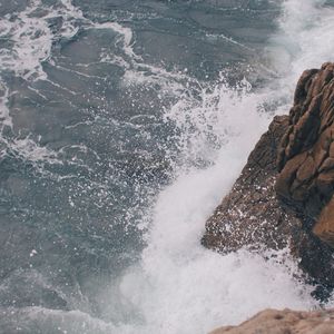 一尘不染海浪印象数