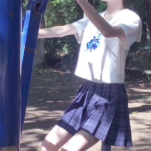 月出于云却隐于海