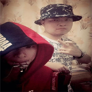 爱与朋友（feat.笔直的泥鳅）