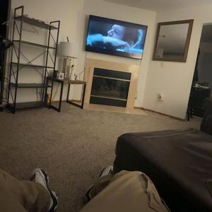 Pounds (feat. WhosKJ)