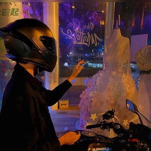 佛前求见她一面