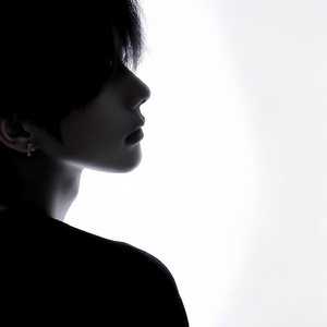 凌晨与午夜的距离