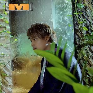 ហេតុអ្វីស្រលាញ់មនុស្សមិនគួរស្រលាញ់ (M, Vol.16)