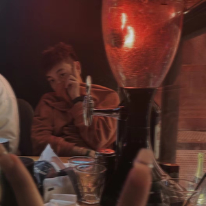 在松手跟不松手之间（cover-Ecrolyn)