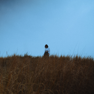 Tra il cielo e le strade
