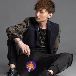 Chameleon-Tech House Chameleon Mixtape aiaiai&faver2021mix（Chameleon remix）