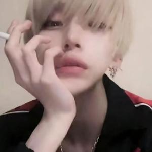 偏爱加爱错（钢琴纯音乐）