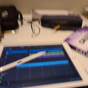 ipad kid (bonus)