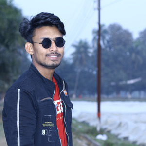 চাঁদের আলোয় তোমার ছোঁয়া