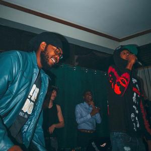 DIFFERENT GENS (feat. 3M Djayy)