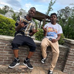 No Love (feat. Buggz Beezzy)