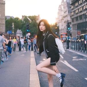 雪浸染万千华光钟声塑佛龛