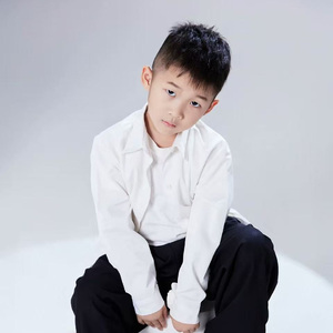 李睿琪《成语拜新年》