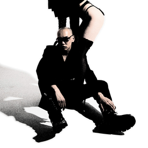 Хонгор Охин