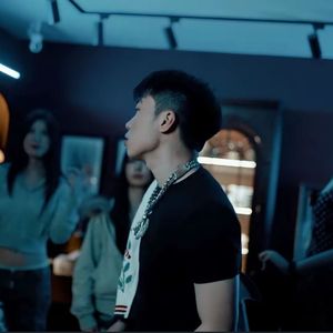 街头爱2(BOBBYNOPEACE)