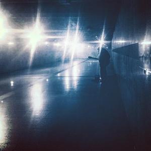 当你的手掉进漩涡抽不出来