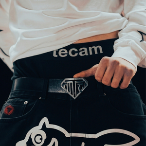 PANTALONI COI CANI