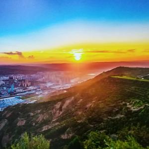 大中国（童声版）