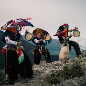 APUKARA – KARI WAKRA TAKY | LA LAY CAÑARI (RITUAL AWKA TUTA)