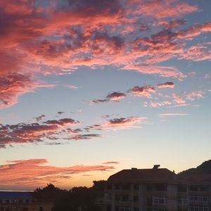 靠近后（Prod By Fifty-Fifty）