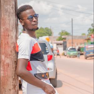 Tudo (feat. The Nitrox)