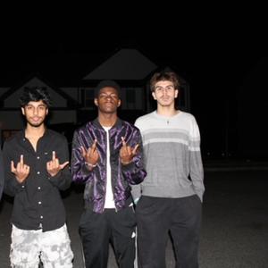 DE NOCHE (feat. Dropout & Simo)
