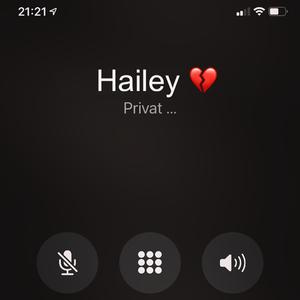 Hailey (feat. Jelex)