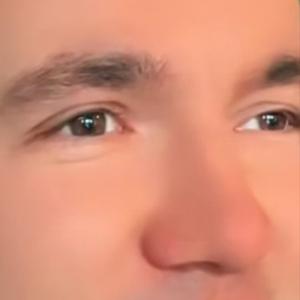 Карий цвет глаз