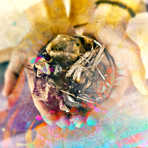 Mana Kośa / Warmth of Consciousness
