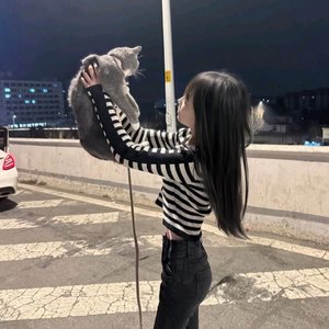 魏彤彤and王忻悦