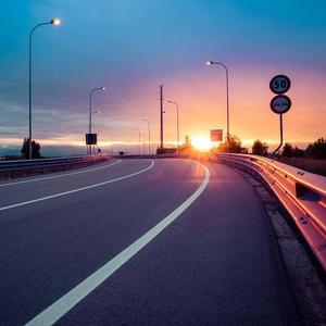 下雨也要开心的回家鸭