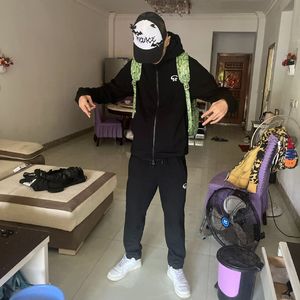 癞蛤蟆出不了荷塘院