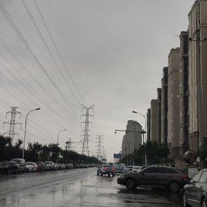 风吹过八千里i