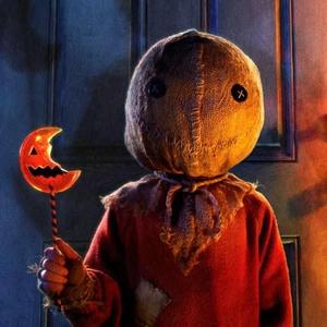 TRICK 'R TREAT (HAPPY HALLOWEEN!)