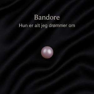 Hun er alt jeg drømmer om