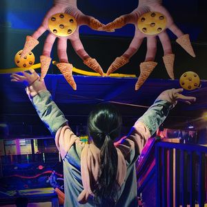 让所有幸运和美好全都围着你（怀抱）