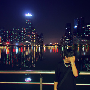 YOUNG（prod.MEGA）