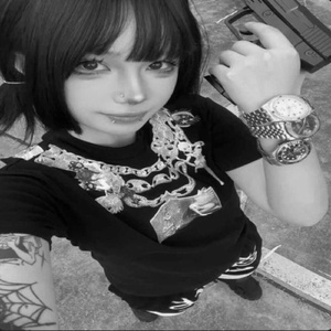 JE SAIS QU'ELLE AIME ÇA