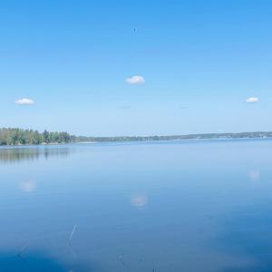 JustU Chill@Lake
