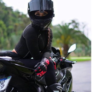 Madu na Zx6R