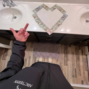 hi-tech talk (feat. glawkie)