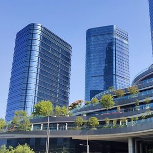 告五人-带我去找夜生活（伴奏）（remix）