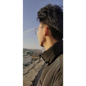 默（翻自 简弘亦）