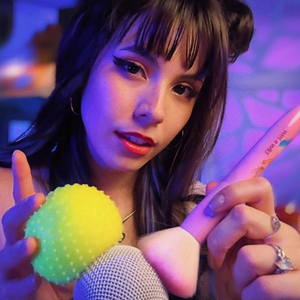 Crunchy Sounds & Mic Whispers