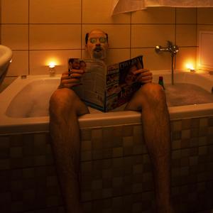 Květinová Postel Z Hlíny (Live From Lágr TV)