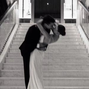 Love In The Dark(抖音版)